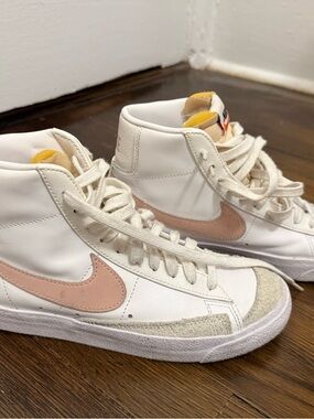 LIGHT PINK Nike Women’s Blazer Mid Top Sneakers - White with Blush Pink Swoosh